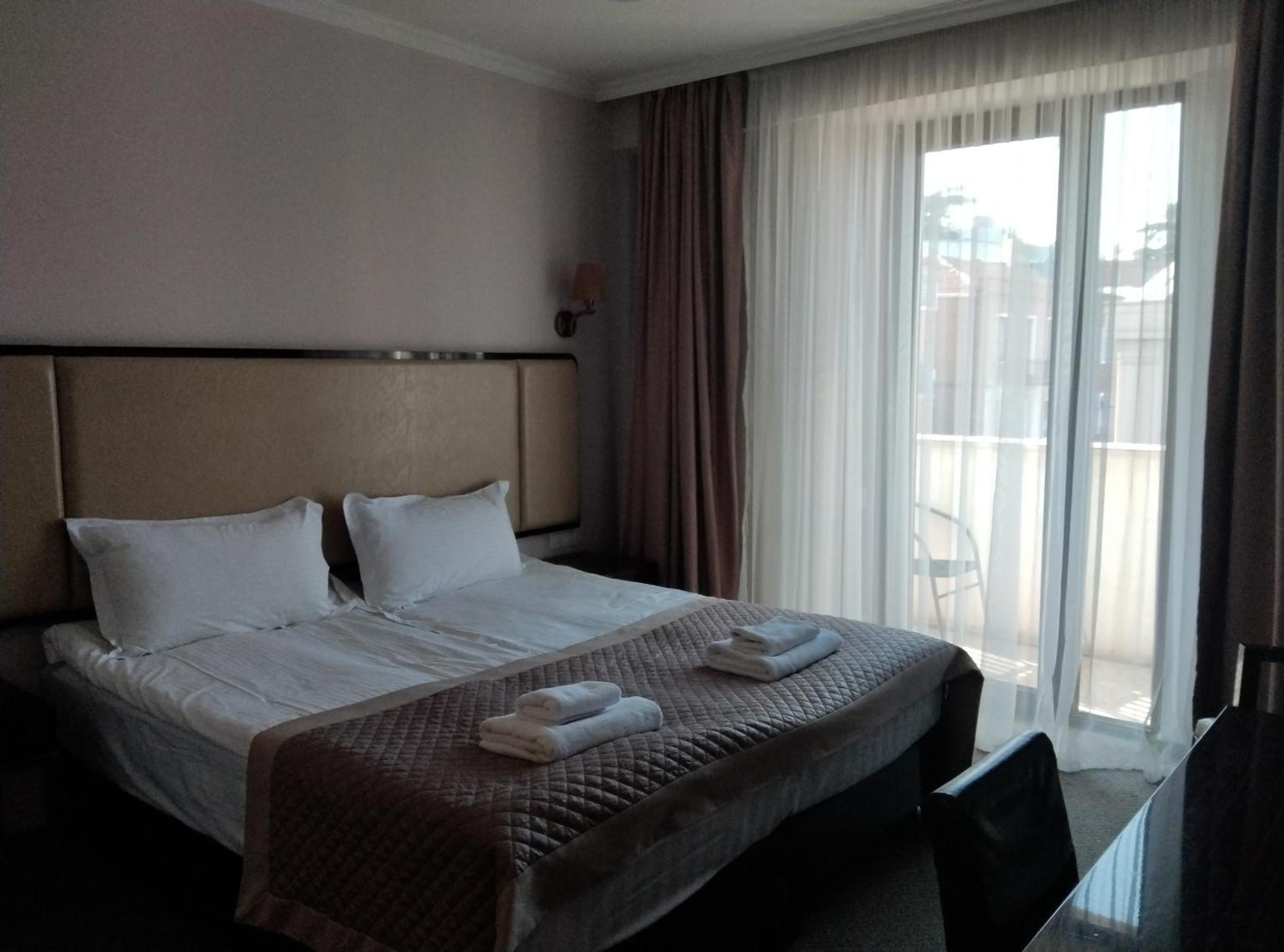 Hotel Genio Tbilisi Ngoại thất bức ảnh