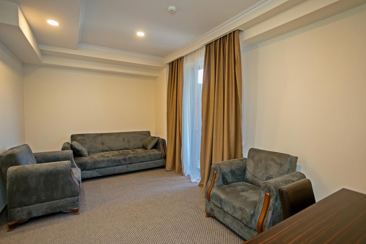 Hotel Genio Tbilisi Ngoại thất bức ảnh